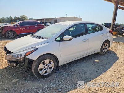 2018 KIA FORTE LX 3KPFK4A75JE236272 - główne zdjęcie licytacji z USA - miniatura