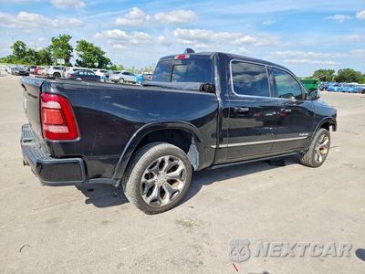 Trzecie zdjęcie samochodu z tyłu: 2022 RAM 1500 LIMITED VIN:1C6SRFHT2NN401163 - miniatura