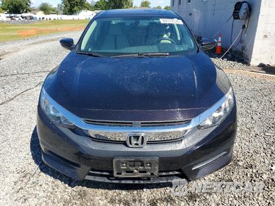 Piąte zdjęcie samochodu w środku: 2018 HONDA CIVIC LX VIN:19XFC2F53JE207653 - miniatura