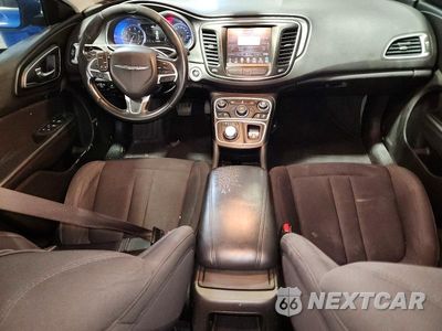 Zdjęcie 8 z 12 samochodu: 2015 CHRYSLER 200 LIMITED VIN:1C3CCCAB1FN594717 - miniatura