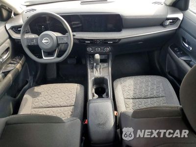 Zdjęcie 8 z 13 samochodu: 2025 NISSAN KICKS SV VIN:3N8AP6CB3SL373172 - miniatura
