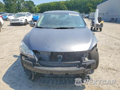 Piąte zdjęcie samochodu w środku: 2015 NISSAN SENTRA SR VIN:3N1AB7AP0FY327146 - miniatura