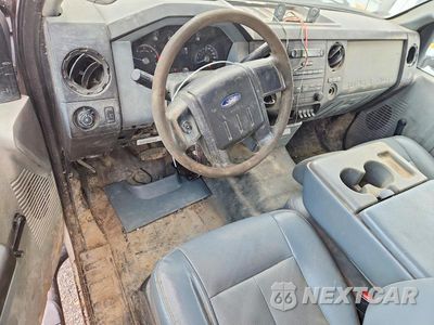 Zdjęcie 8 z 12 samochodu: 2015 FORD F450 SUPER DUTY VIN:1FDUF4GY0FEA16614 - miniatura