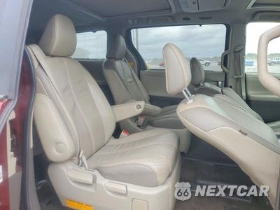 Zdjęcie 11 z 14 samochodu: 2012 TOYOTA SIENNA LIMITED 7-PASSENGER VIN:5TDYK3DC4CS270868 - miniatura
