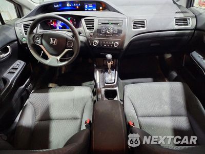 Zdjęcie 8 z 12 samochodu: 2015 HONDA CIVIC LX VIN:19XFB2F50FE286225 - miniatura