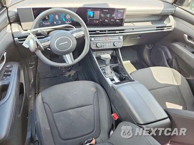 Zdjęcie 8 z 12 samochodu: 2025 HYUNDAI TUCSON SE VIN:5NMJA3DE9SH566976 - miniatura