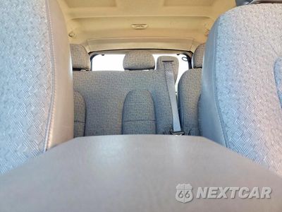 Zdjęcie 10 z 13 samochodu: 2003 FORD EXPLORER XLS VIN:1FMZU62K73UA03046 - miniatura