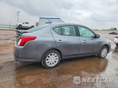 Trzecie zdjęcie samochodu z tyłu: 2016 NISSAN VERSA 1.6 SV VIN:3N1CN7AP8GL868380 - miniatura