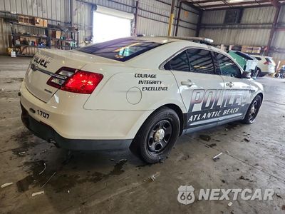 Trzecie zdjęcie samochodu z tyłu: 2017 FORD TAURUS POLICE INTERCEPTOR VIN:1FAHP2L82HG118894 - miniatura
