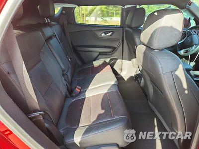 Zdjęcie 11 z 13 samochodu: 2023 CHEVROLET BLAZER RS VIN:3GNKBERS6PS222332 - miniatura