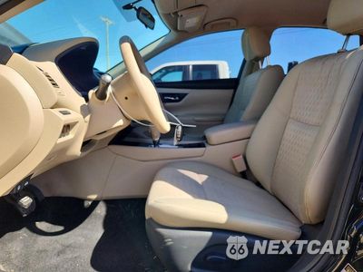 Zdjęcie 7 z 13 samochodu: 2017 NISSAN ALTIMA 2.5 S VIN:1N4AL3AP4HC138682 - miniatura