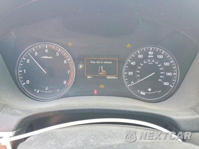 Zdjęcie 9 z 12 samochodu: 2016 HYUNDAI GENESIS 3.8L VIN:KMHGN4JE2GU128157 - miniatura