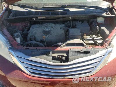 Zdjęcie 12 z 13 samochodu: 2017 TOYOTA SIENNA XLE 8-PASSENGER VIN:5TDYZ3DC8HS831575 - miniatura