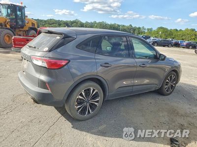 Trzecie zdjęcie samochodu z tyłu: 2021 FORD ESCAPE SE VIN:1FMCU0G66MUB20486 - miniatura