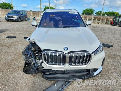 Piąte zdjęcie samochodu w środku: 2026 BMW X1 XDRIVE28I VIN:WBX73EF02T5731596 - miniatura