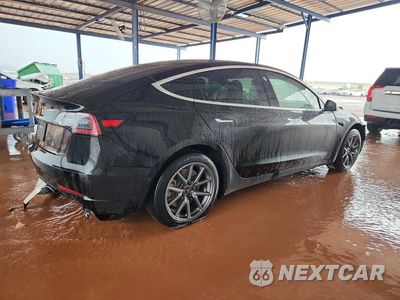 Trzecie zdjęcie samochodu z tyłu: 2020 TESLA MODEL 3 VIN:5YJ3E1EA3LF598208 - miniatura