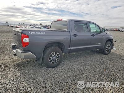 Trzecie zdjęcie samochodu z tyłu: 2016 TOYOTA TUNDRA SR5 VIN:5TFDY5F15GX542123 - miniatura