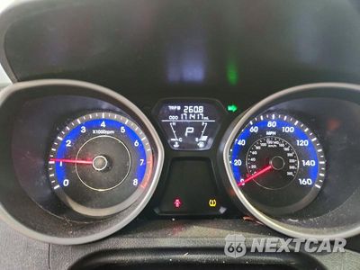 Zdjęcie 9 z 12 samochodu: 2013 HYUNDAI ELANTRA COUPE GS VIN:KMHDH6AE4DU006742 - miniatura