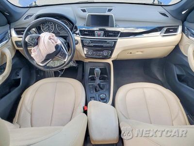 Zdjęcie 8 z 13 samochodu: 2018 BMW X1 XDRIVE28I VIN:WBXHT3C3XJ5K32095 - miniatura