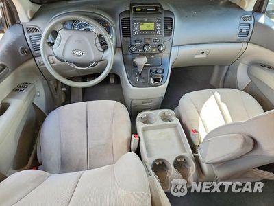 Zdjęcie 8 z 13 samochodu: 2009 KIA SEDONA LX VIN:KNDMB233596286614 - miniatura