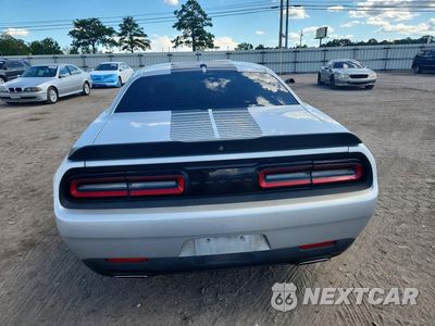Zdjęcie 6 z 12 samochodu: 2020 DODGE CHALLENGER SXT VIN:2C3CDZAG1LH112960 - miniatura