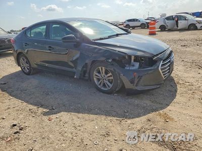 Czwarte zdjęcie samochodu z boku: 2017 HYUNDAI ELANTRA SE VIN:5NPD84LF3HH128958 - miniatura