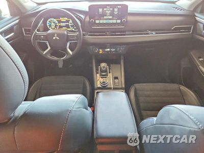 Zdjęcie 8 z 13 samochodu: 2024 MITSUBISHI OUTLANDER SE VIN:JA4J3VA85RZ060615 - miniatura