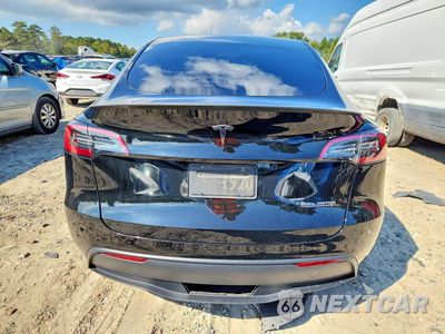 Zdjęcie 6 z 13 samochodu: 2023 TESLA MODEL Y VIN:7SAYGDEF6PF842746 - miniatura