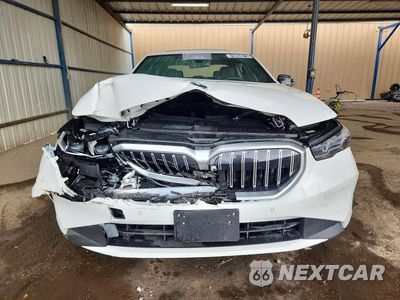 Piąte zdjęcie samochodu w środku: 2027 BMW 530 I VIN:WBA43FJ00VCY22892 - miniatura