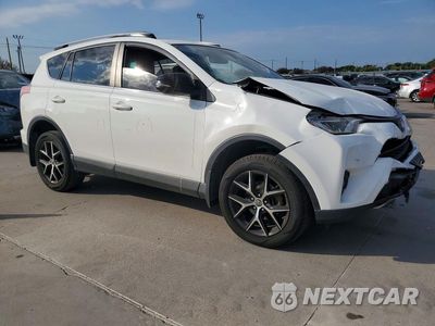 Czwarte zdjęcie samochodu z boku: 2017 TOYOTA RAV4 SE VIN:JTMNFREV2HJ140828 - miniatura