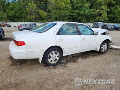 Trzecie zdjęcie samochodu z tyłu: 2000 TOYOTA CAMRY CE VIN:4T1BG22K0YU973782 - miniatura