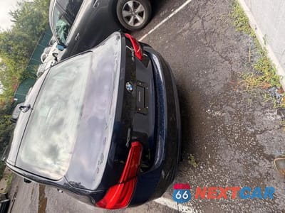 Zdjęcie 6 z 14 samochodu: 2017 BMW 330 XI VIN:WBA8D9G54HNT91615 - miniatura