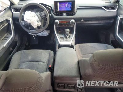 Zdjęcie 8 z 14 samochodu: 2024 TOYOTA RAV4 LE VIN:2T3H1RFV2RW311588 - miniatura