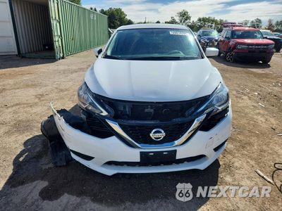 Piąte zdjęcie samochodu w środku: 2017 NISSAN SENTRA S VIN:3N1AB7AP0HY232038 - miniatura