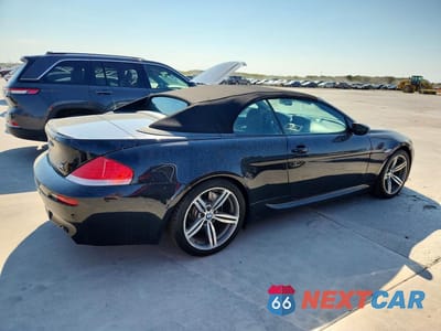 Trzecie zdjęcie samochodu z tyłu: 2007 BMW M6 VIN:WBSEK93547CY78530 - miniatura