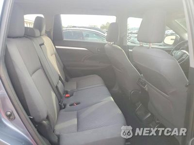Zdjęcie 11 z 13 samochodu: 2019 TOYOTA HIGHLANDER LE VIN:5TDZARFH0KS044330 - miniatura