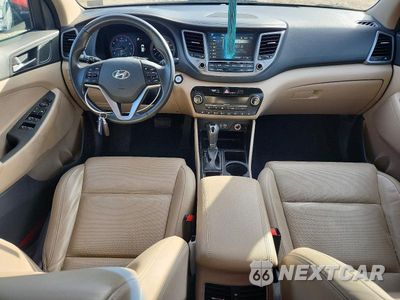 Zdjęcie 8 z 14 samochodu: 2016 HYUNDAI TUCSON LIMITED VIN:KM8J3CA21GU059523 - miniatura
