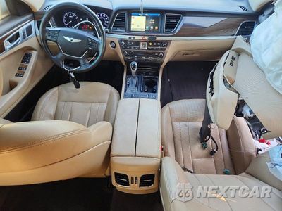 Zdjęcie 8 z 12 samochodu: 2015 HYUNDAI GENESIS 3.8L VIN:KMHGN4JE8FU065922 - miniatura