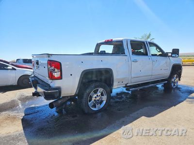Trzecie zdjęcie samochodu z tyłu: 2016 GMC SIERRA K2500 SLT VIN:1GT12TE82GF149192 - miniatura