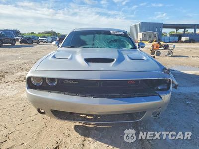 Piąte zdjęcie samochodu w środku: 2020 DODGE CHALLENGER R/T SCAT PACK VIN:2C3CDZFJ6LH104423 - miniatura