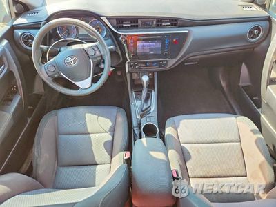 Zdjęcie 8 z 12 samochodu: 2019 TOYOTA COROLLA LE VIN:5YFBURHEXKP891229 - miniatura