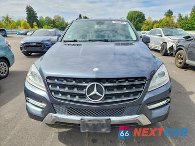Piąte zdjęcie samochodu w środku: 2012 MERCEDES-BENZ ML 350 BLUETEC VIN:4JGDA2EB8CA086771 - miniatura