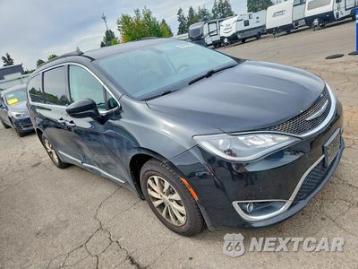 Czwarte zdjęcie samochodu z boku: 2017 CHRYSLER PACIFICA TOURING L VIN:2C4RC1BG8HR591095 - miniatura