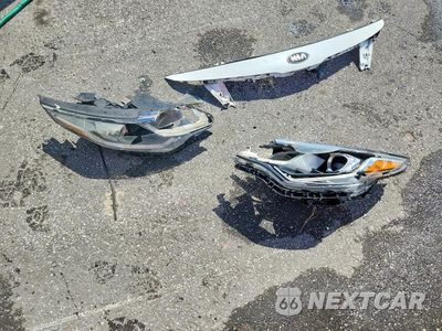 Zdjęcie 12 z 13 samochodu: 2020 KIA OPTIMA LX VIN:5XXGT4L36LG394626 - miniatura