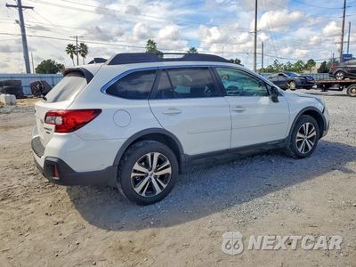 Trzecie zdjęcie samochodu z tyłu: 2018 SUBARU OUTBACK 3.6R LIMITED VIN:4S4BSENC1J3363633 - miniatura