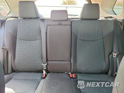 Zdjęcie 10 z 13 samochodu: 2025 TOYOTA RAV4 XLE VIN:2T3W1RFV9SW412480 - miniatura