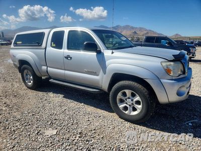 Czwarte zdjęcie samochodu z boku: 2006 TOYOTA TACOMA V6 VIN:5TEUU42N16Z302816 - miniatura