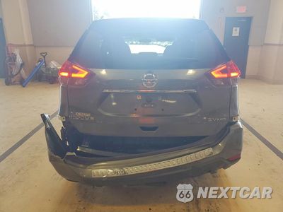 Zdjęcie 6 z 13 samochodu: 2017 NISSAN ROGUE SV VIN:5N1AT2MV7HC897210 - miniatura