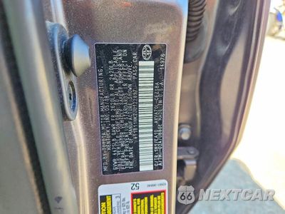 Zdjęcie 12 z 12 samochodu: 2018 TOYOTA CAMRY SE VIN:4T1B11HK2JU122897 - miniatura