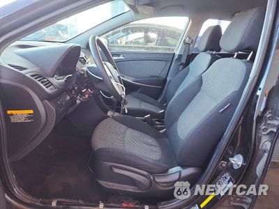 Zdjęcie 7 z 12 samochodu: 2013 HYUNDAI ACCENT GS VIN:KMHCT5AE5DU097895 - miniatura
